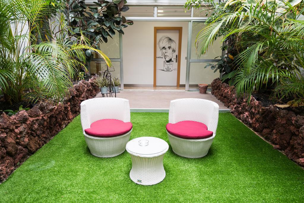לאס פאלמס דה גראן קנאריה Suites Garden Loft Andy Warhol מראה חיצוני תמונה